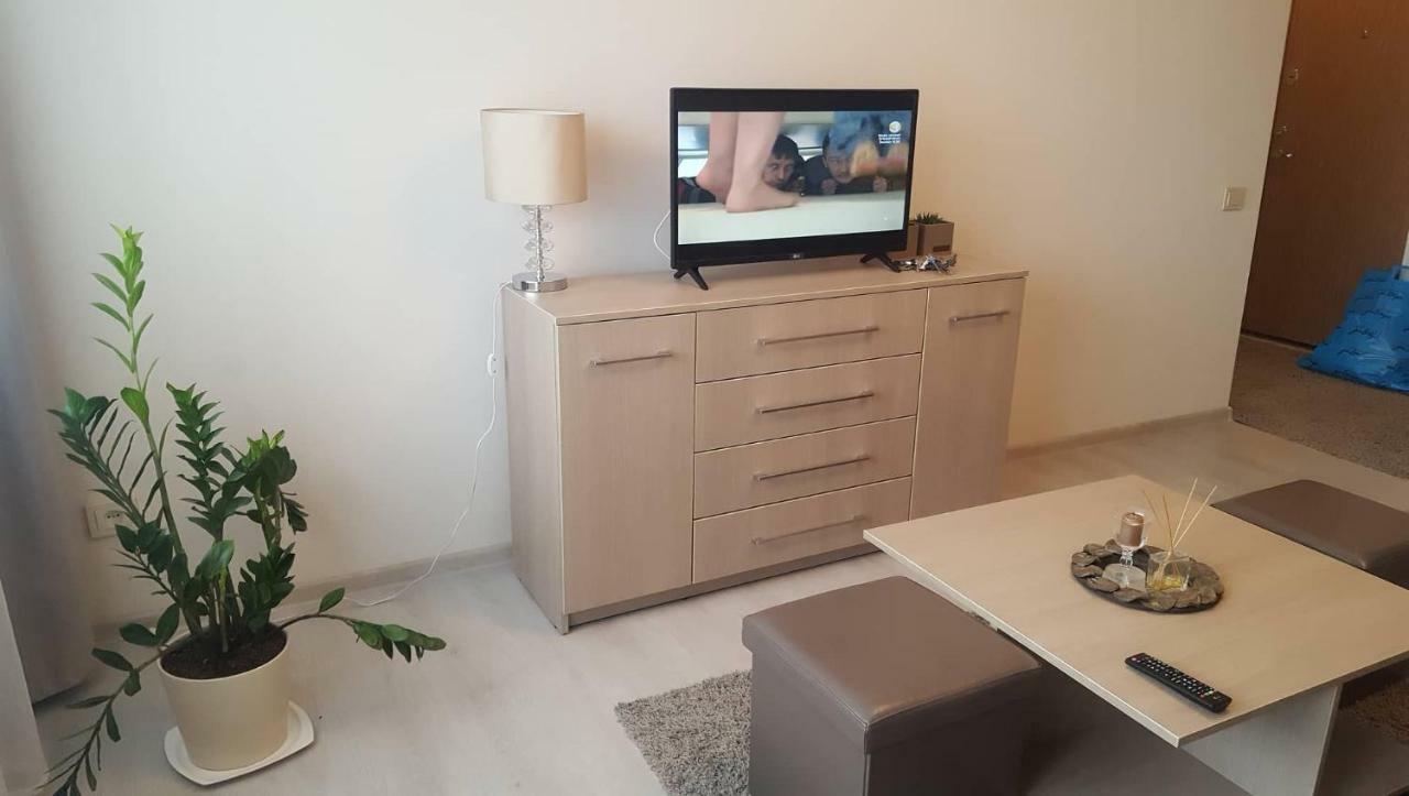 Lieporiu Apartamentai Šiauliai Eksteriør bilde